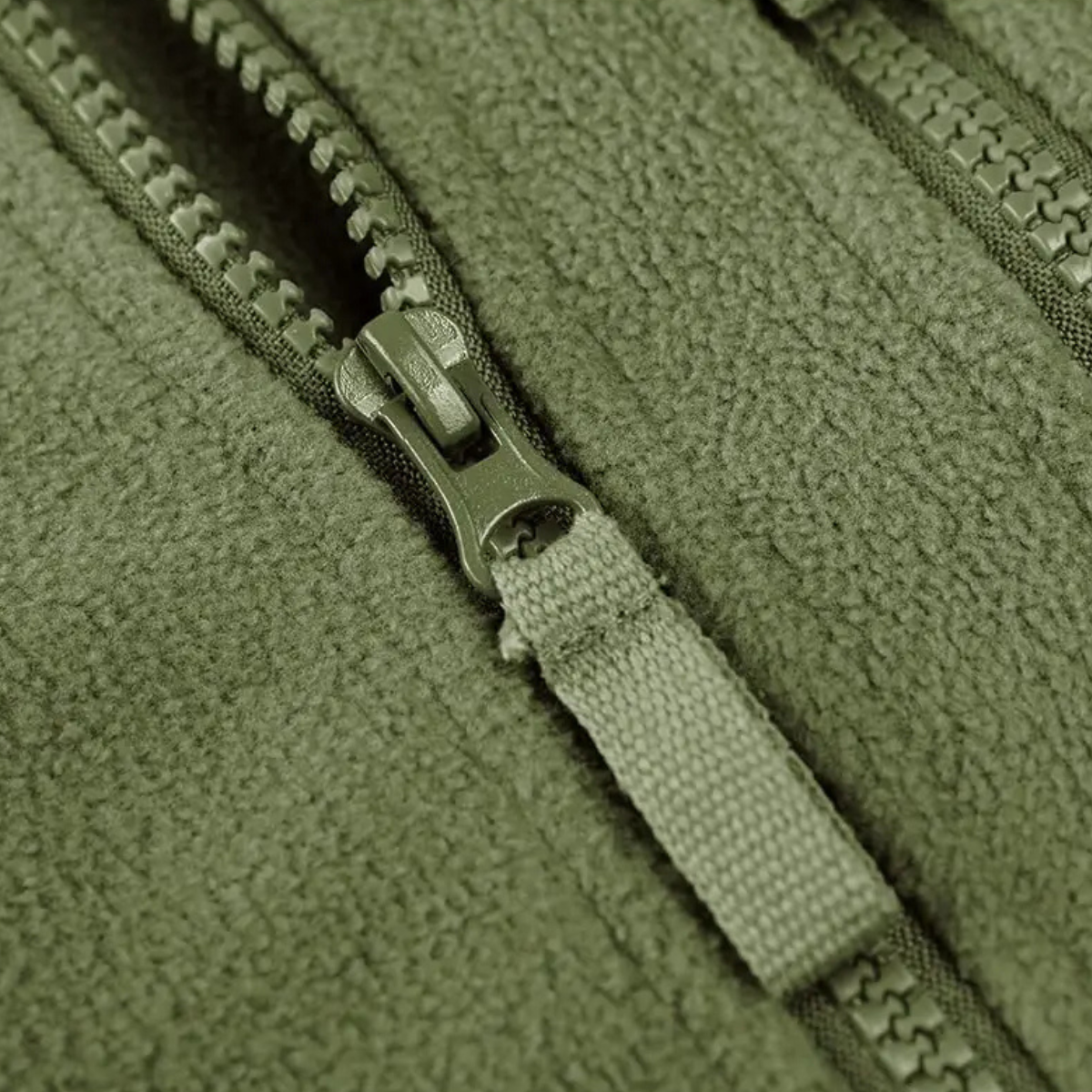 The Padova Men’s Warm Tactical Fleece Jacket with Zipper Pockets