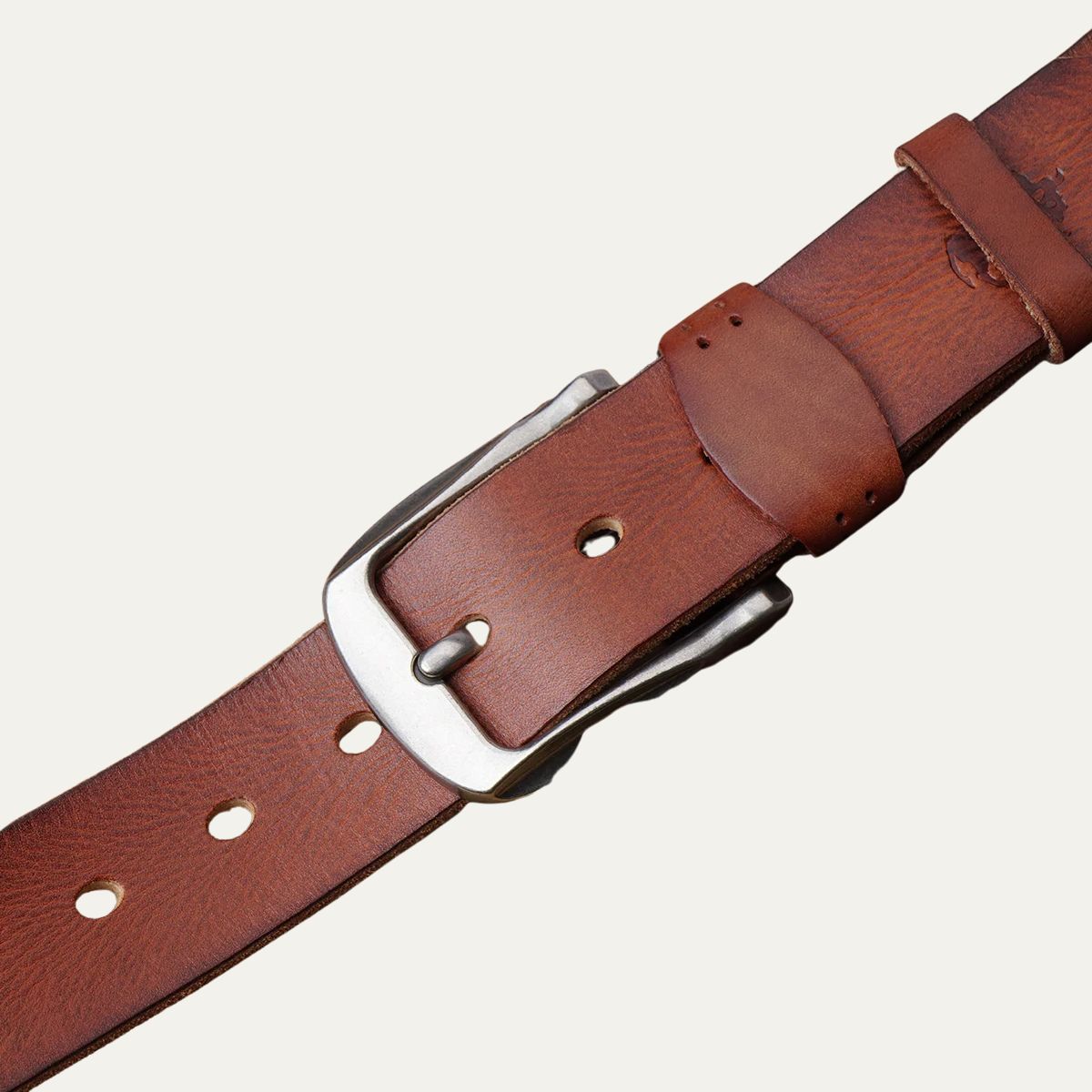The Redford Belt – Vintage Cowhide Leather with Classic Buckle