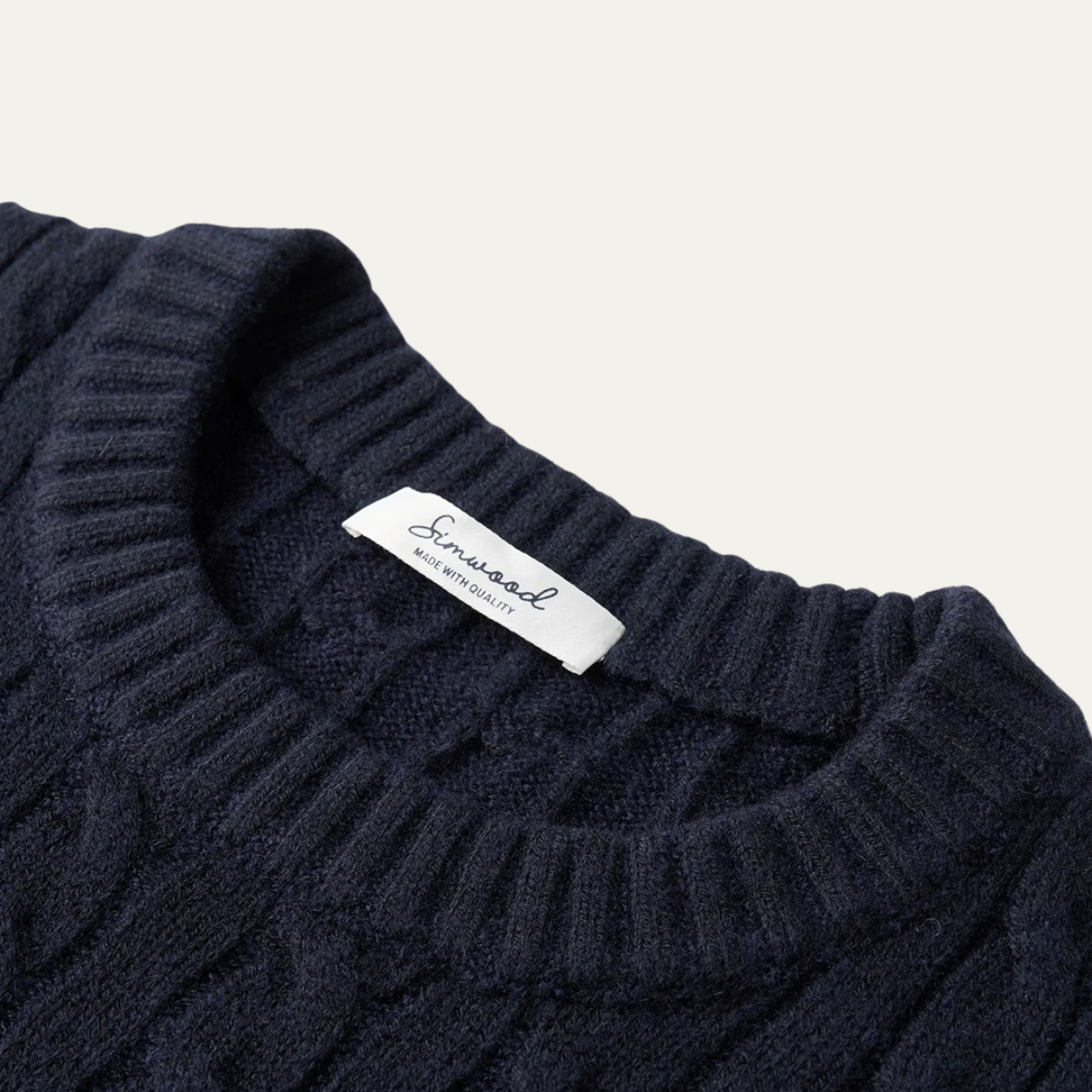 The Hever Men’s Cable Knit Crew Neck Sweater