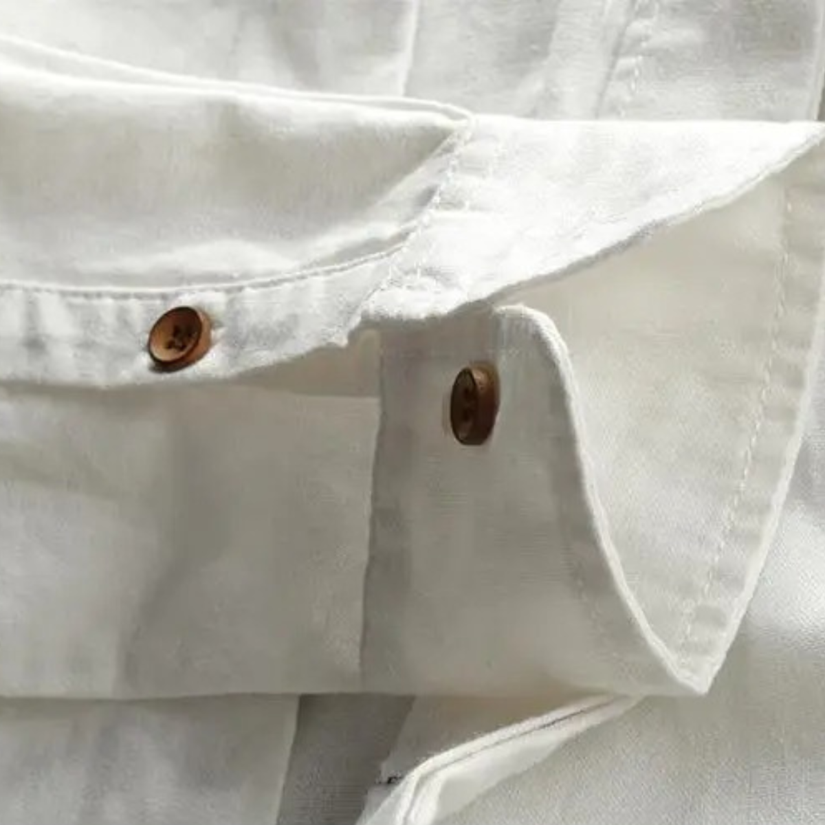 The San Teodoro Men’s Cotton Linen Button Up Collar Shirt
