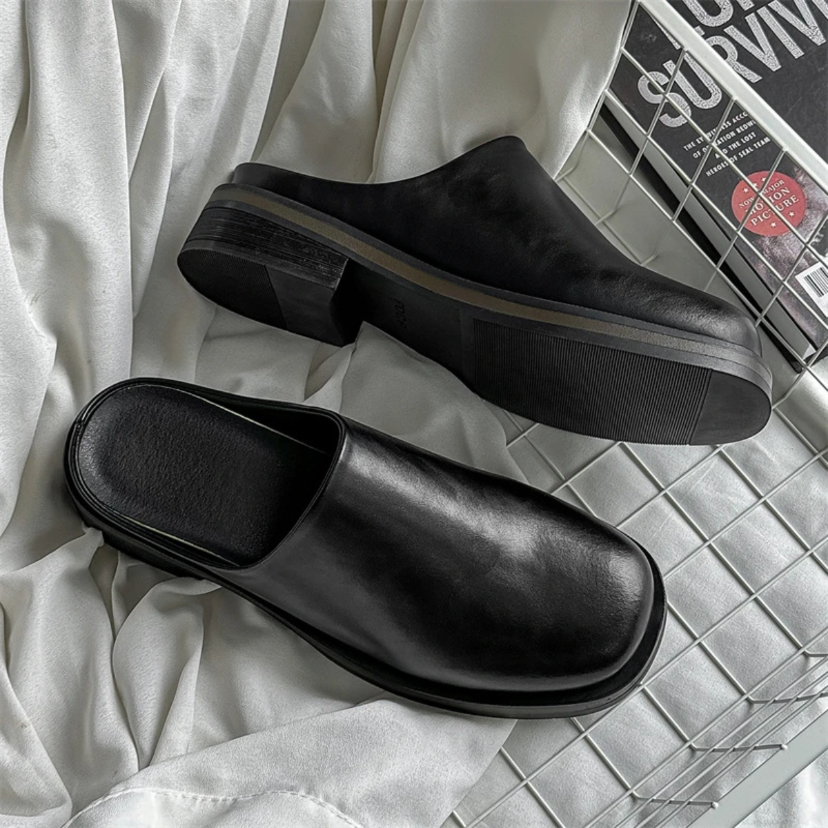 The Loughton Men's Black Leather Mule Slip-On Casual Clogs