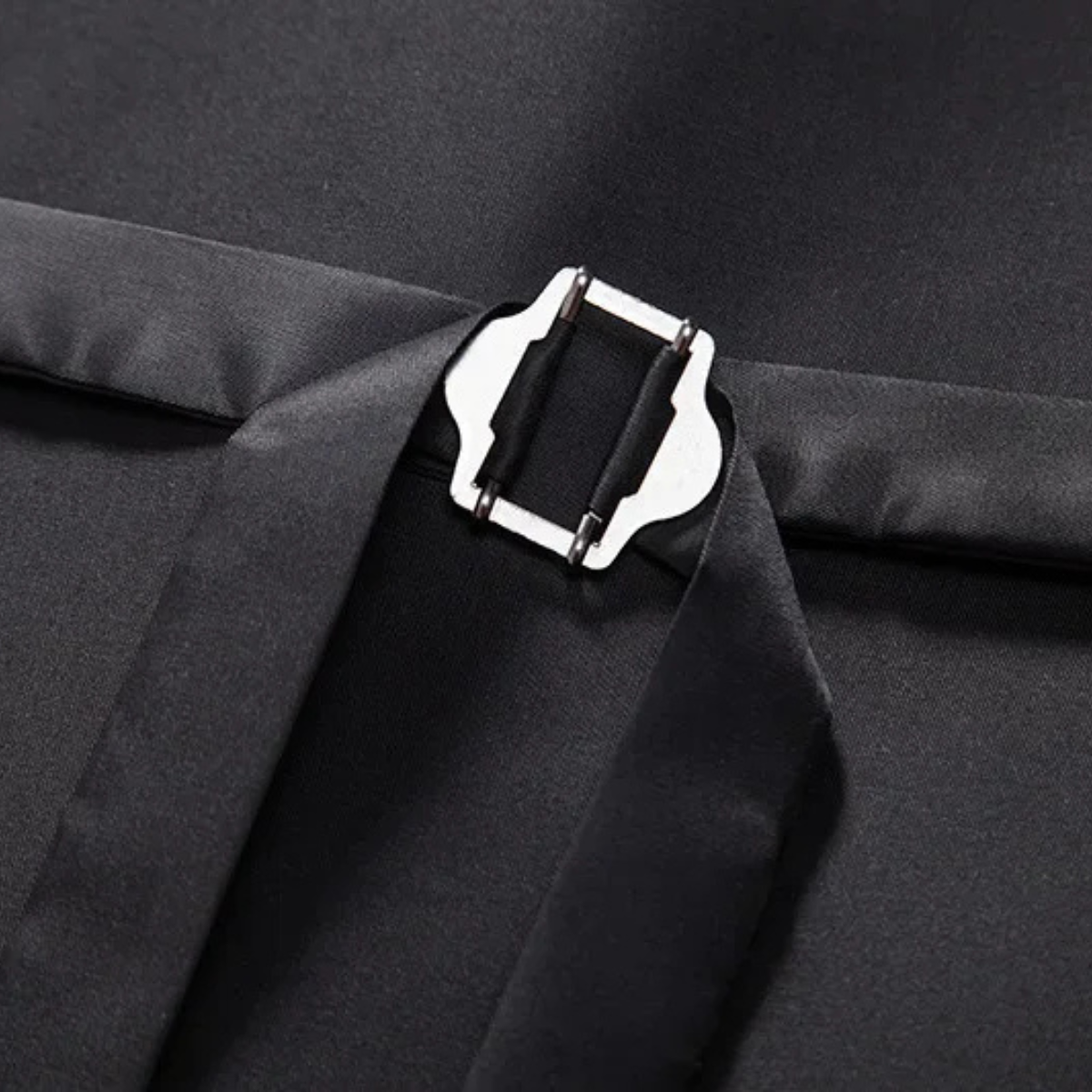 The Wallingford Men's Classic Tweed Suit Gilet