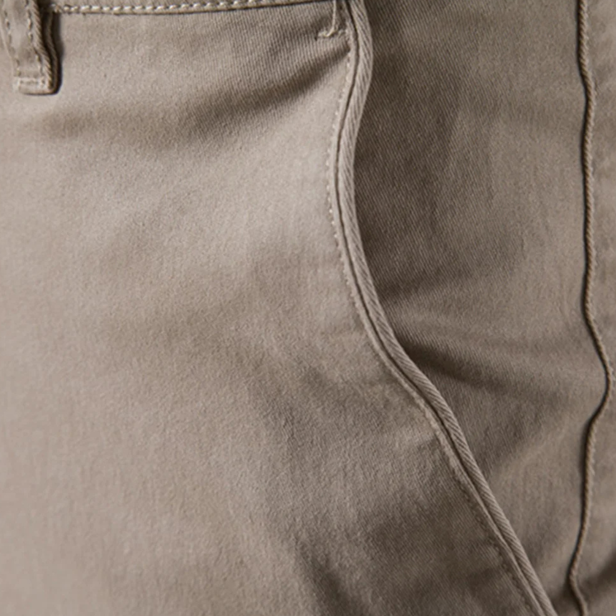 The Aberdeen Men’s Casual Lightweight Slim Fit Business Trousers