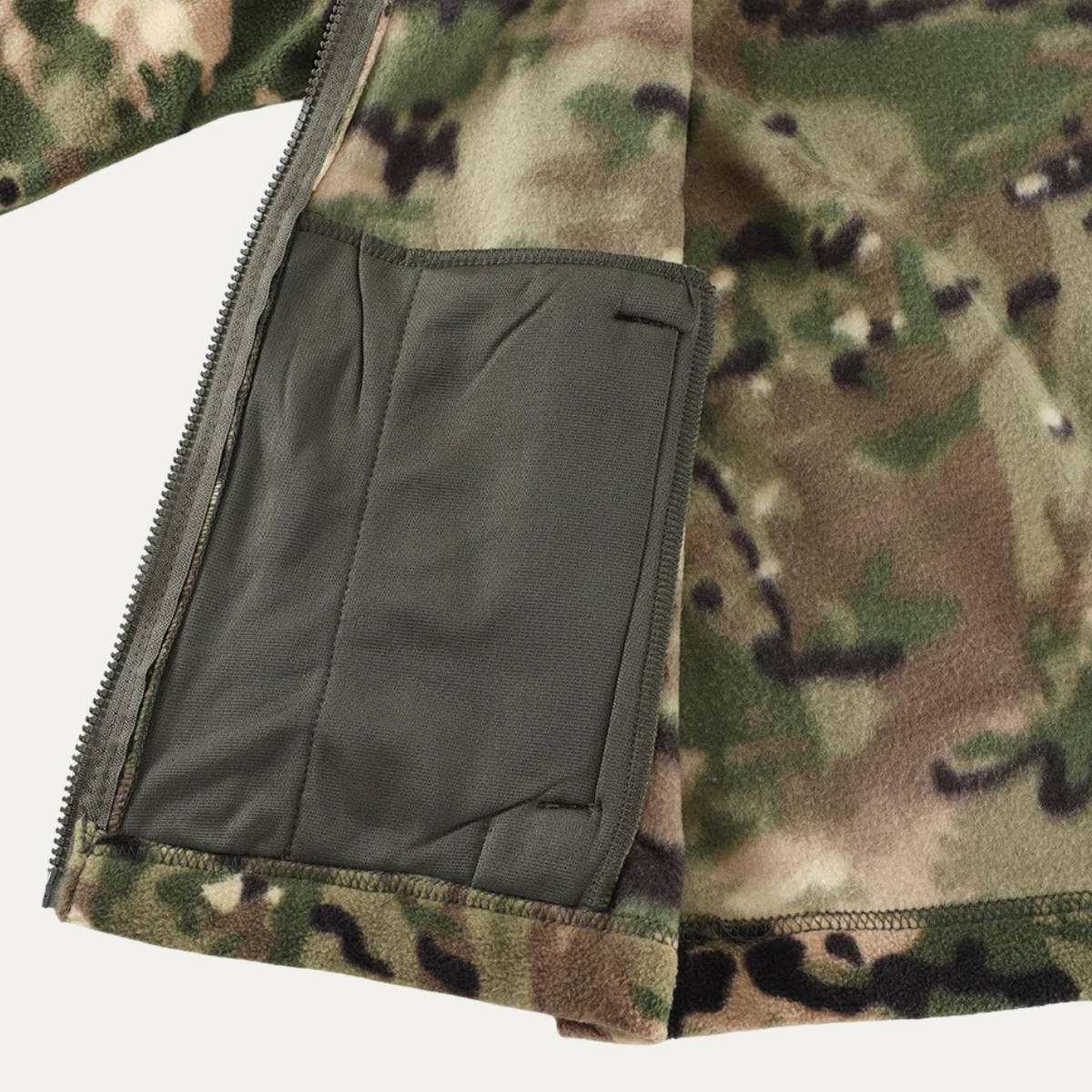 The Lecco Men’s Warm Outdoor Zip Up Fleece Camouflage Jacket