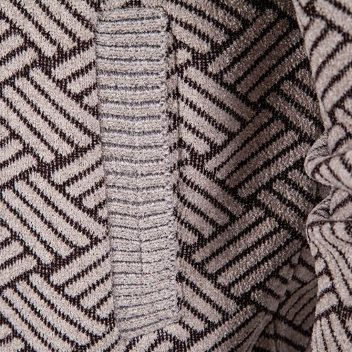 The Volterra Men’s Elegant Knit Diamond Pattern Jacket with Stand Collar