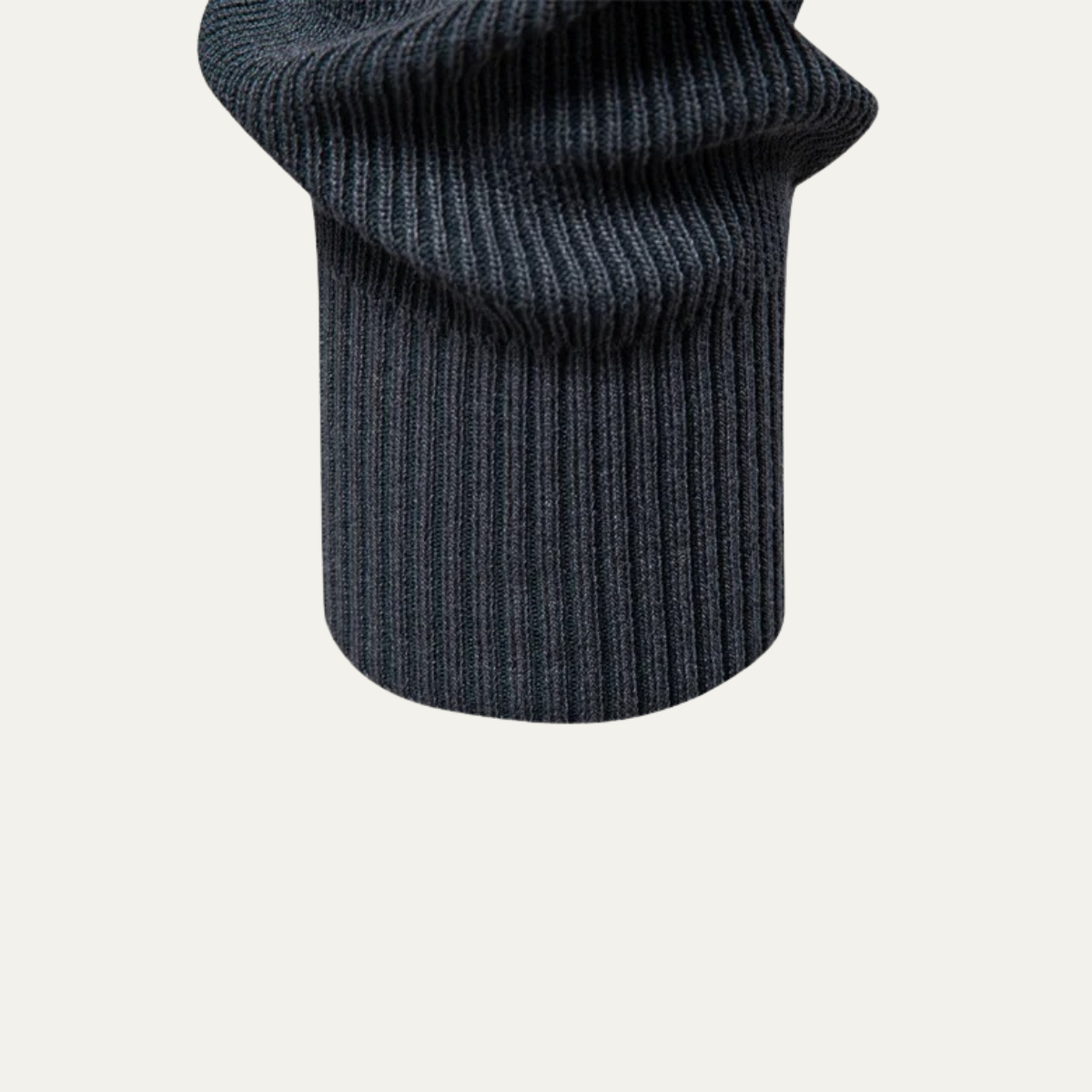 The Redmere Men’s Casual Soft Knit Slim Fit Jumper