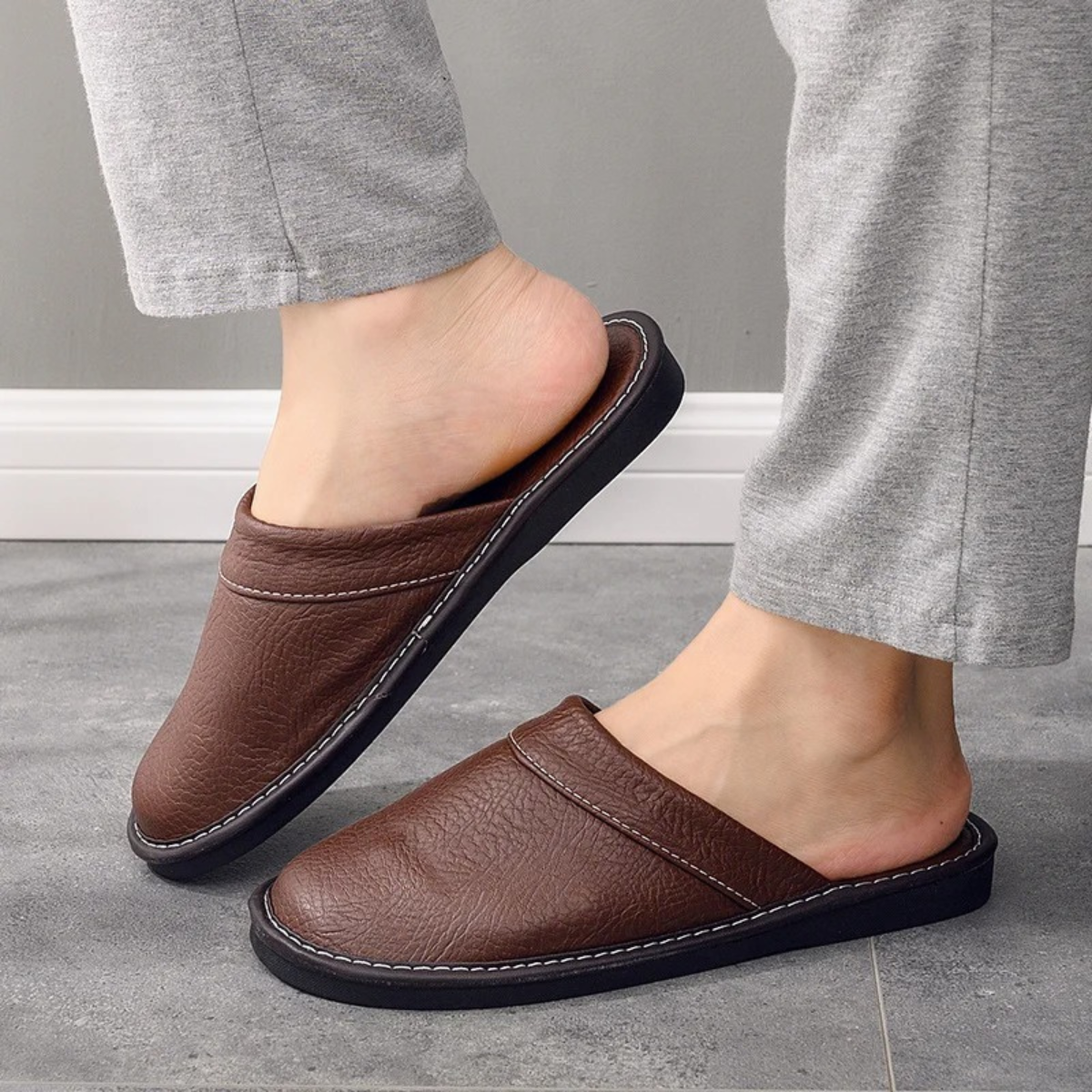 The Shaftesbury Men’s Soft Leather Indoor House Shoes