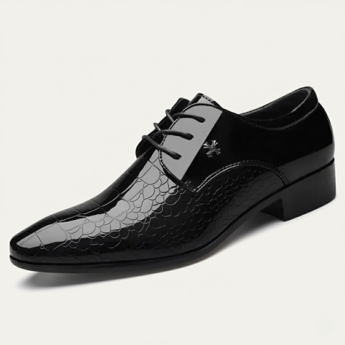 The Bardolino Men’s Patent Leather Smart Shoe – Pointed Toe Glossy Dress Shoes