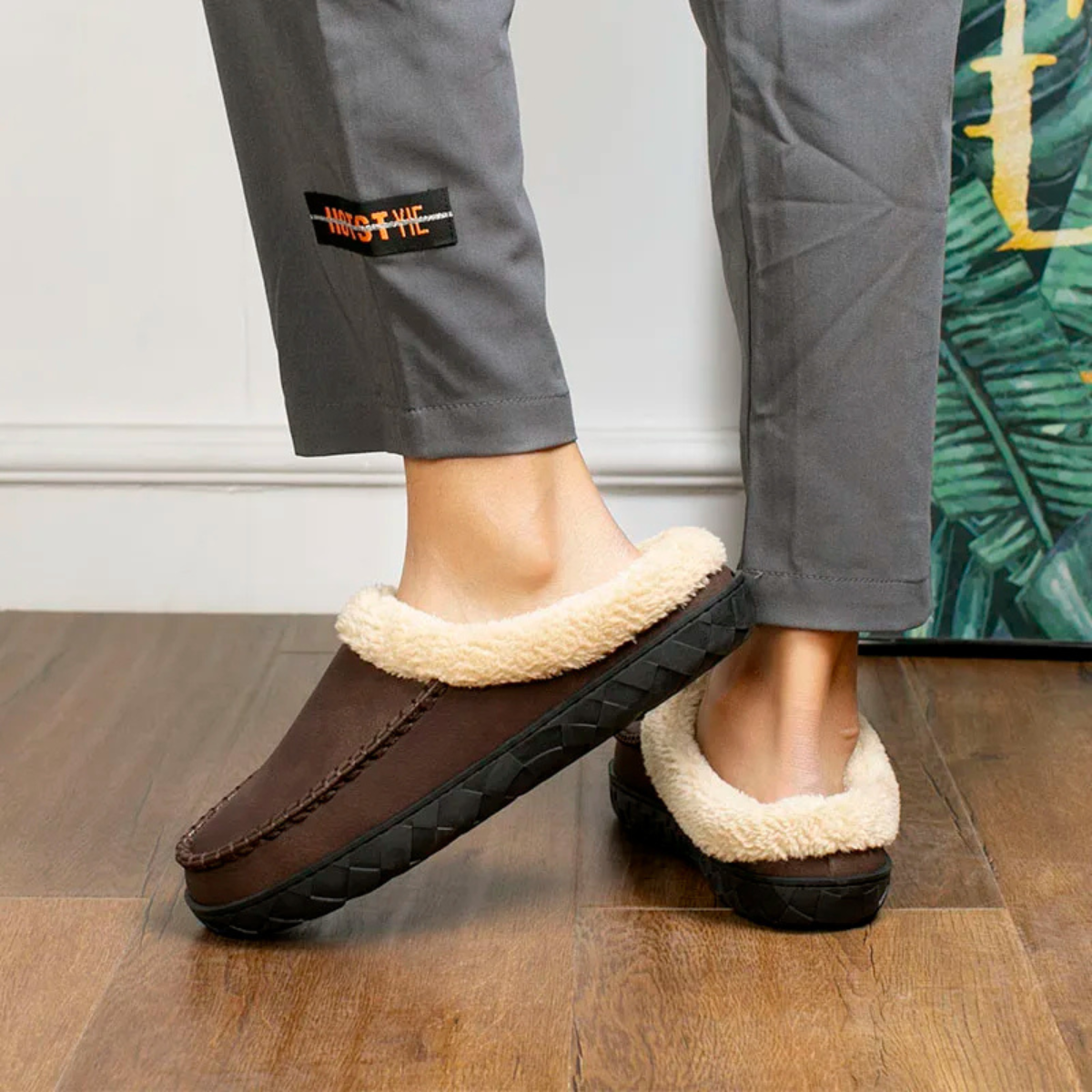 The Knutsford Men's Winter House Shoes Fur Lined Slippers