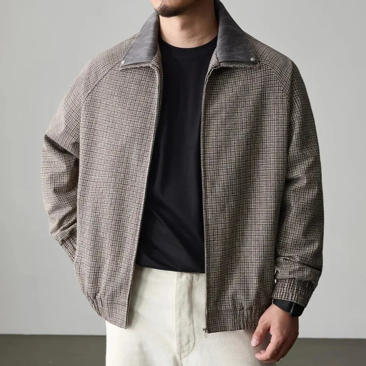 The Montmartre Men’s Casual Zip Up Loose Fit Plaid Jacket