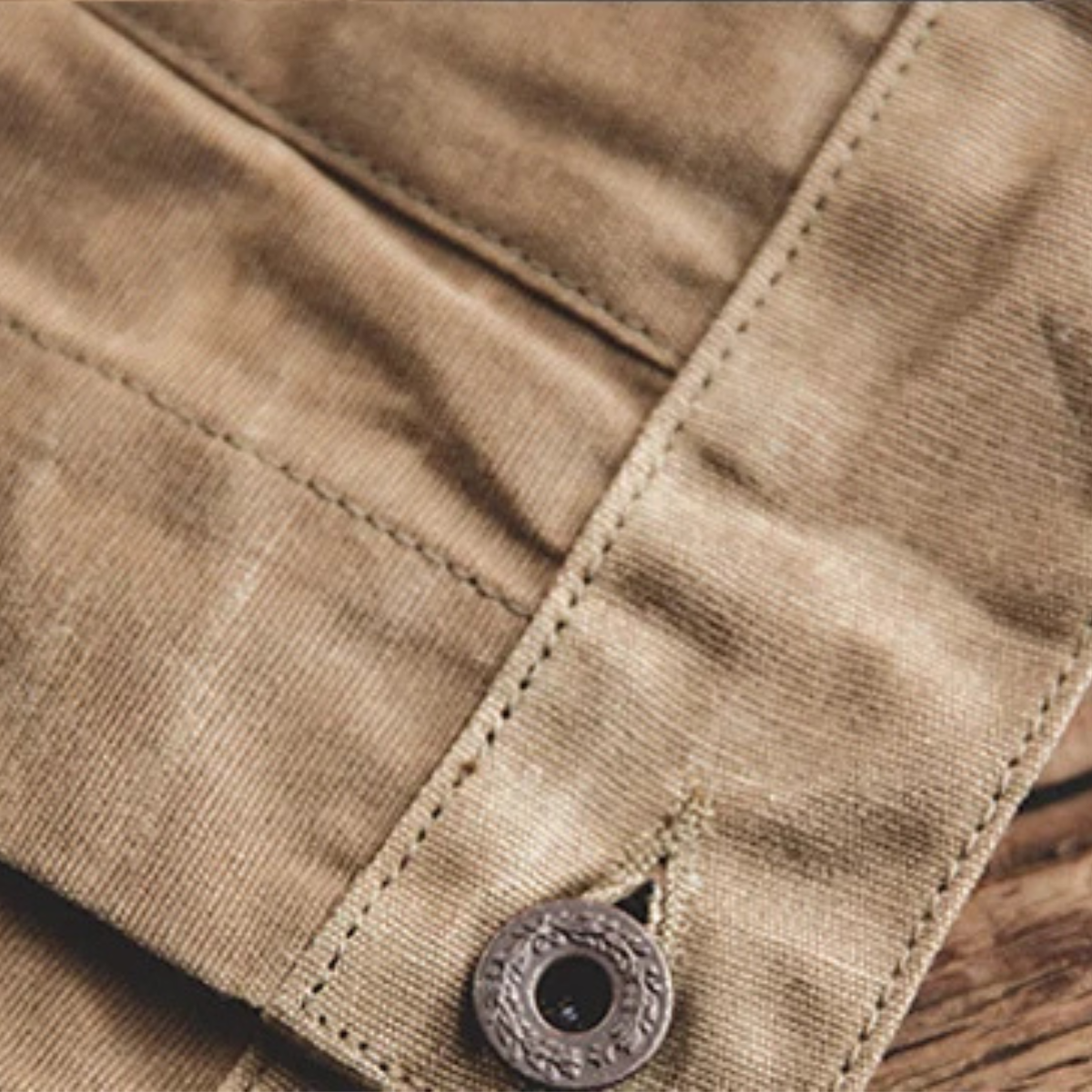 The Wrexham Men’s Vintage Canvas Windproof Jacket