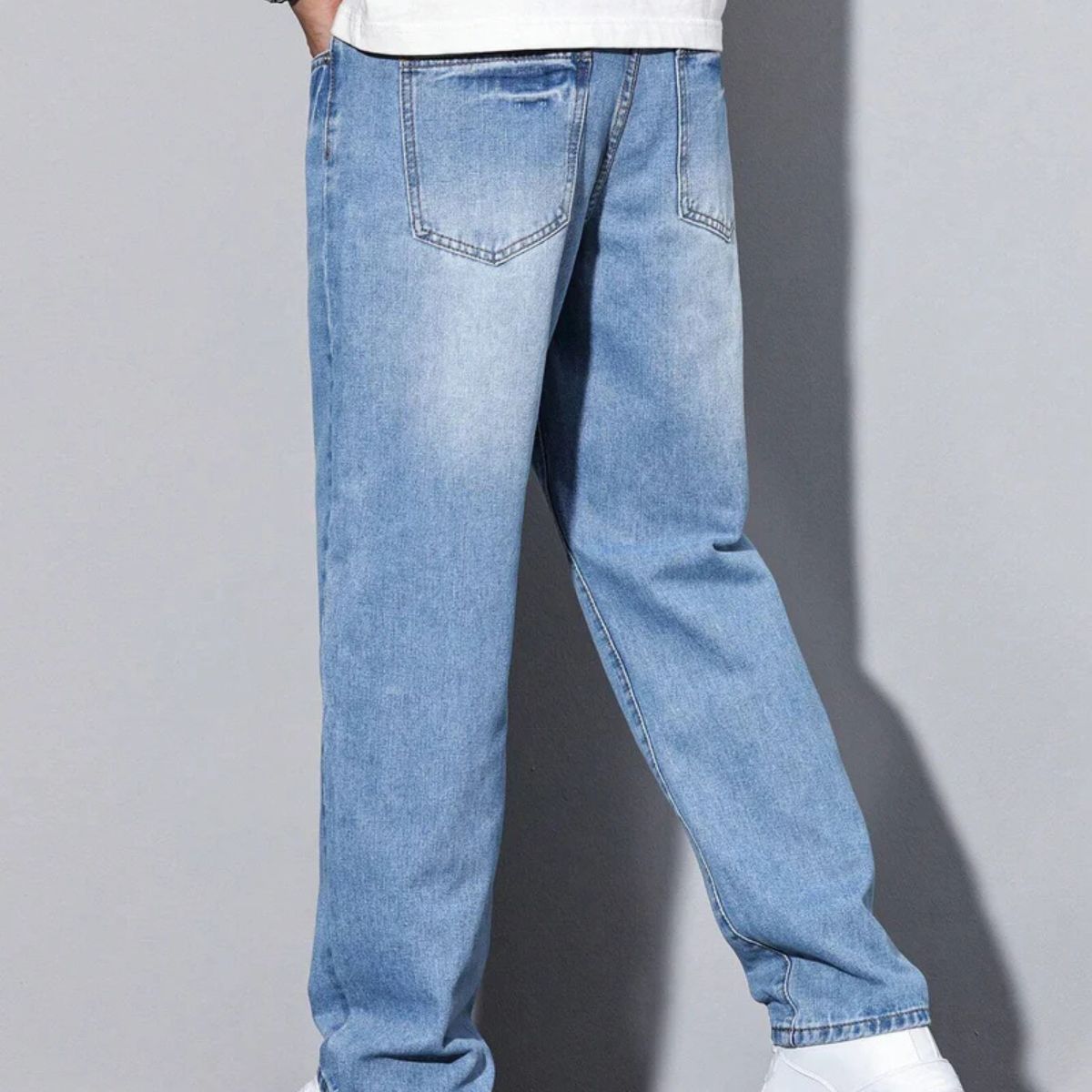 The Soho Casual Denim Jeans for Men - Multi Pockets