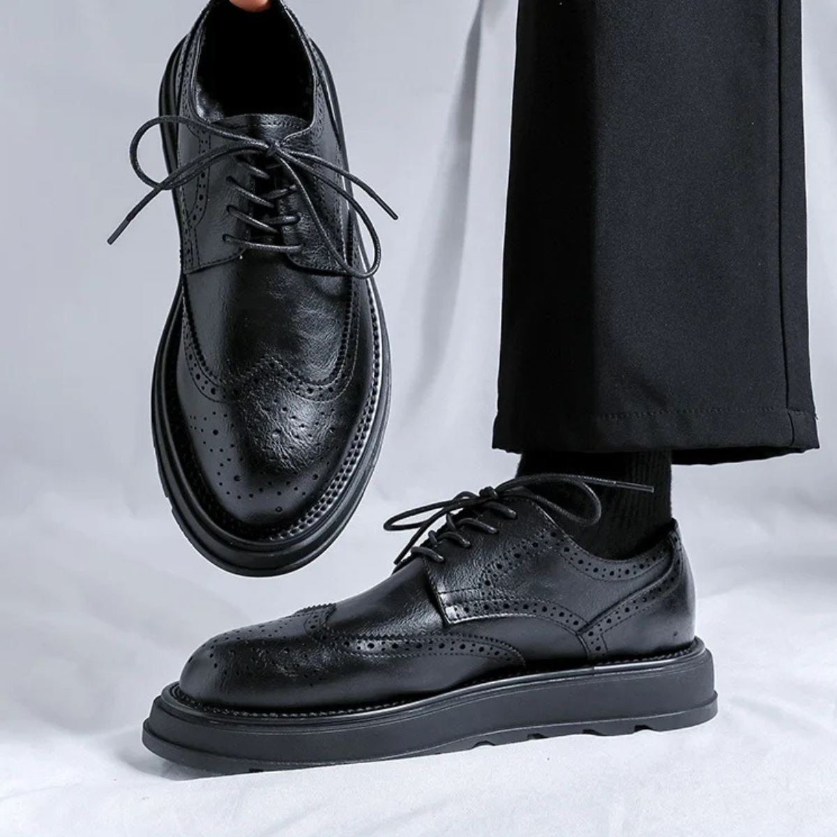 The Montalcino Men’s Leather Brogue Classic Lace Up Dress Shoes