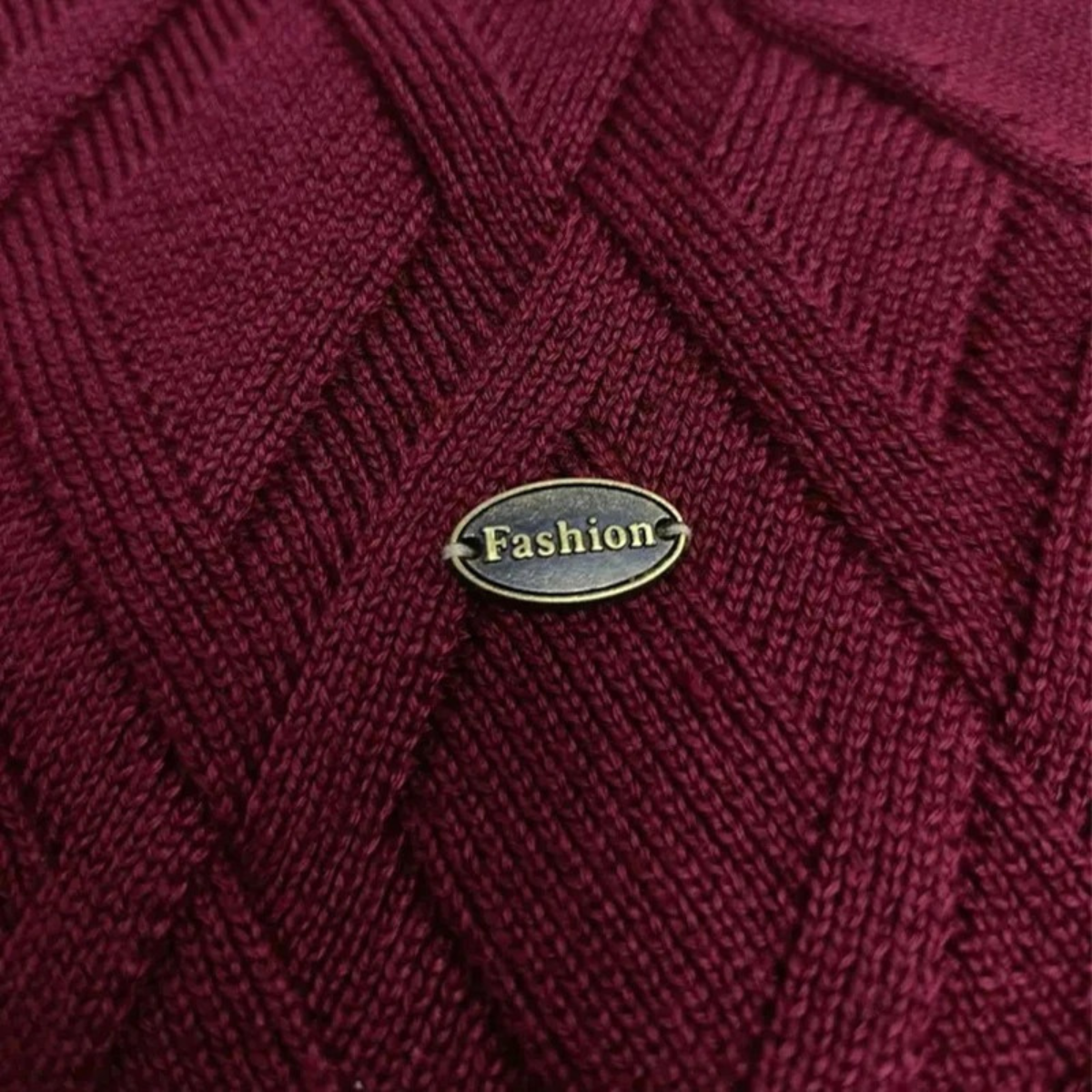 The Cannobio Men’s Classic Cable Knit Crew Neck Jumper