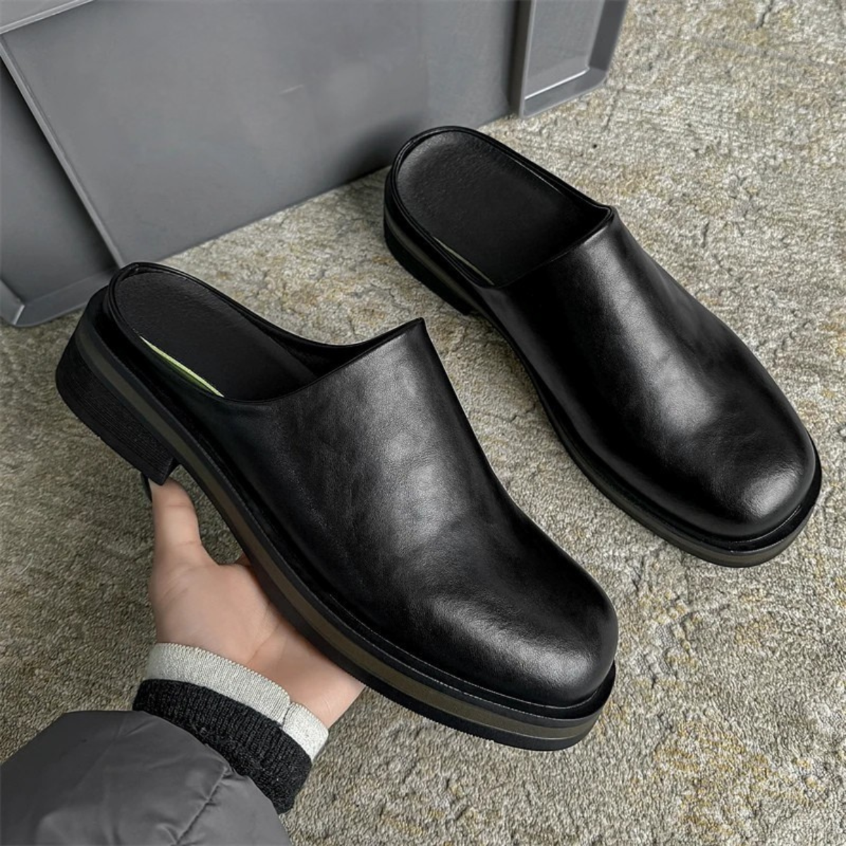 The Loughton Men's Black Leather Mule Slip-On Casual Clogs