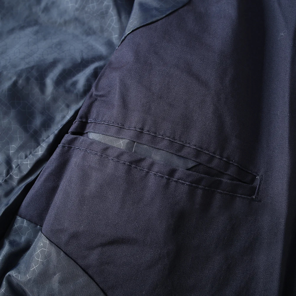 The Corniglia Men's Lightweight Smart Casual Cotton Blazer