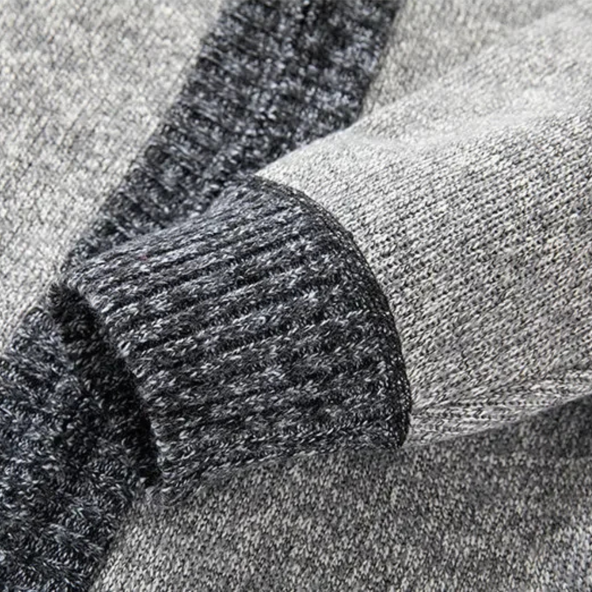 The Cirencester Men’s Thick Fleece Lined Zip Warm Knit Jacket