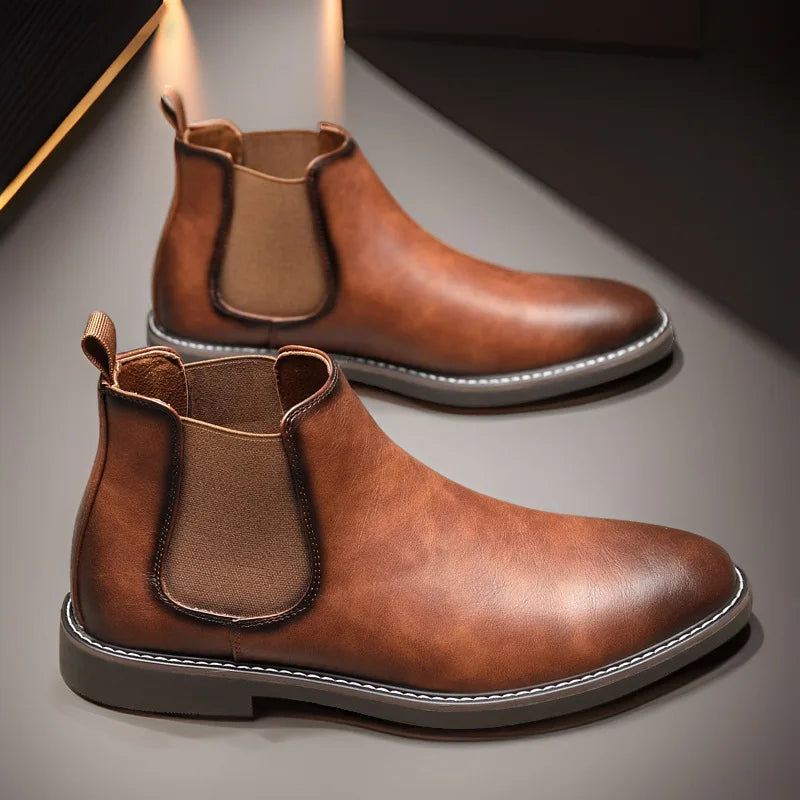 The Fort William Men's Stylish Comfortable Leather Chelsea Boots